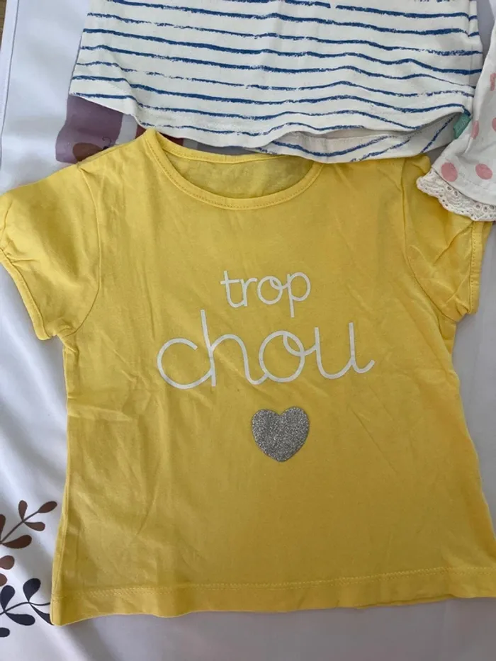 👕 Lot de t-shirts manches courtes bébé fille – Taille 12 mois - photo numéro 4