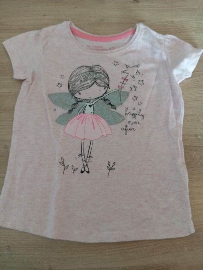 Tee shirt