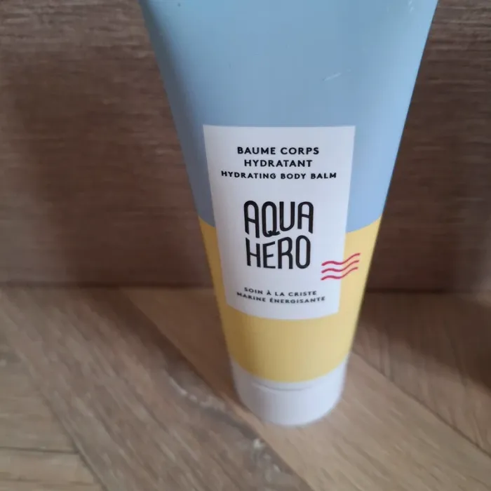 Aqua hero gommage et baume corps - photo numéro 3