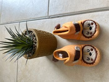 Chaussons antidérapant taille 19