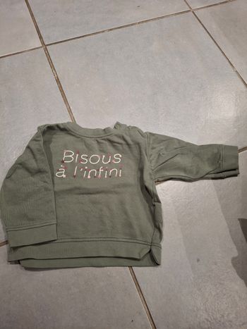 Sweats avec inscription (bisous à l’infini)