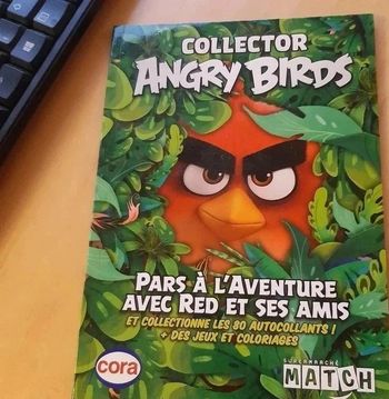 Album collector vide Angry birds Cora
