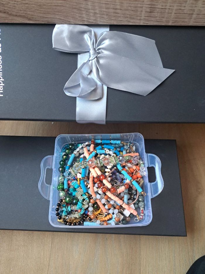 Lot de bracelets multicolore artisanale