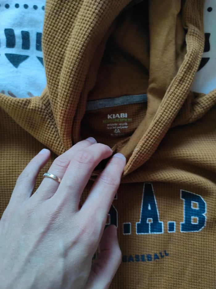 Sweat 4 ans Kiabi - photo numéro 4