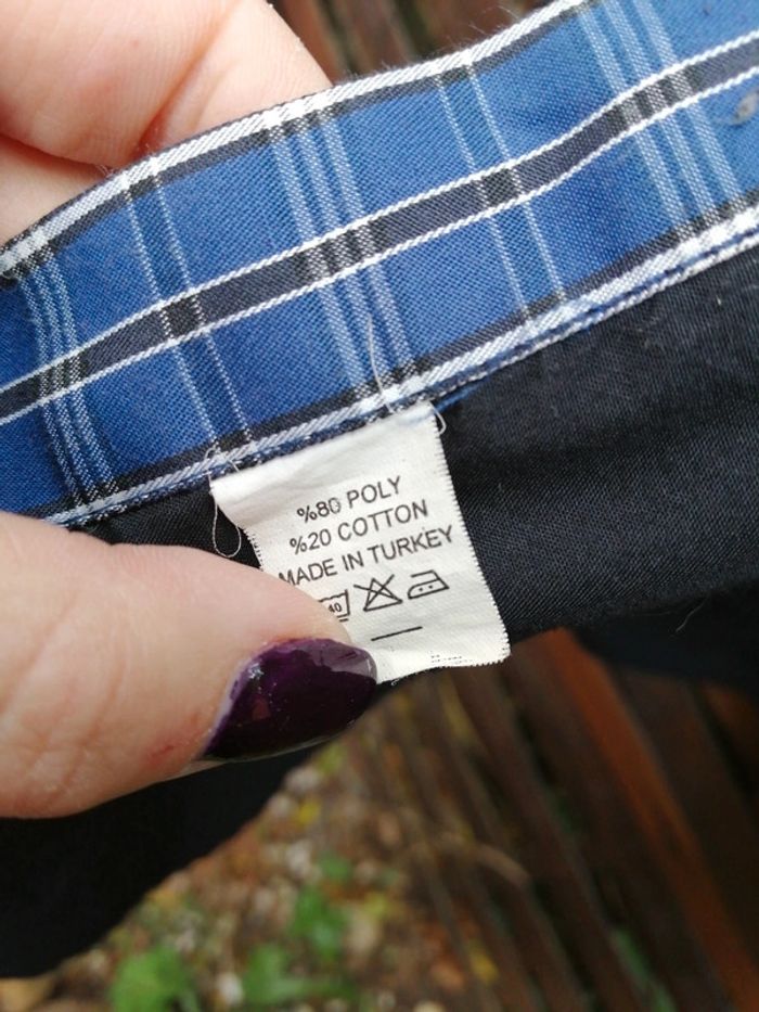 Chemise noire à carreaux bleus - photo numéro 4