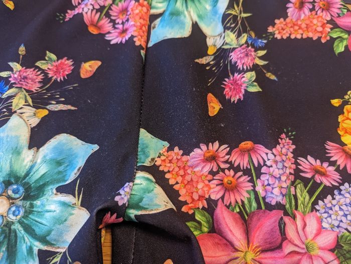 Combishort fille environ 10 ans - photo numéro 6