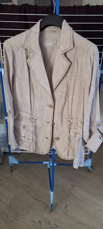 Tailleur pantalon femme.