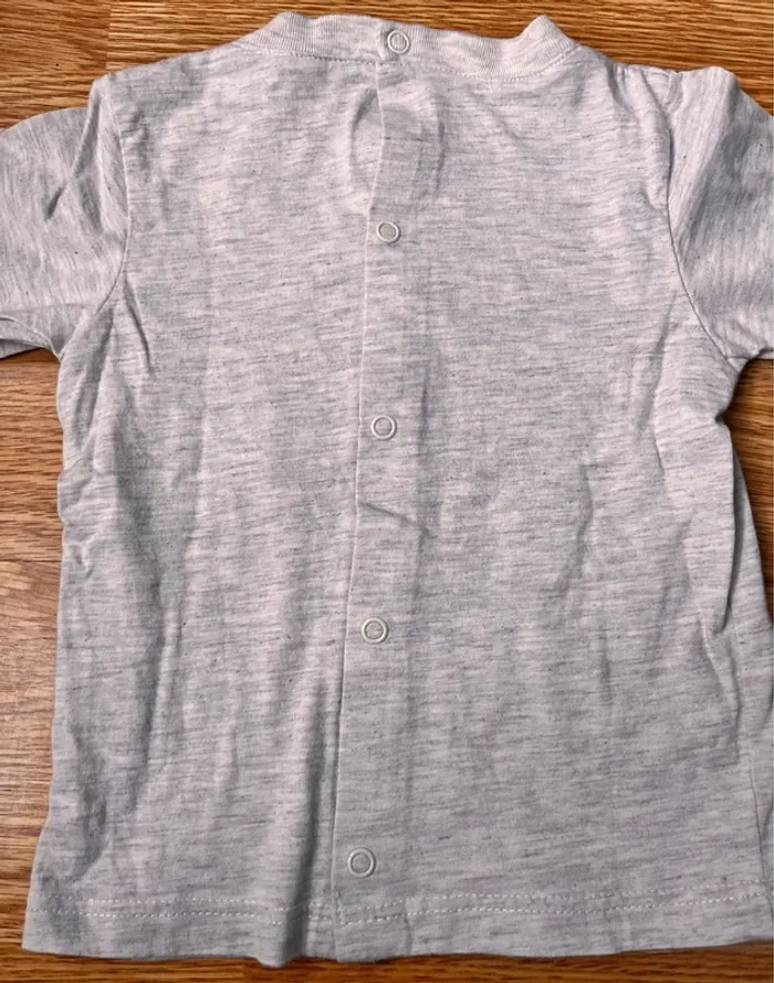 T-shirt manches longues - 12 mois - photo numéro 2