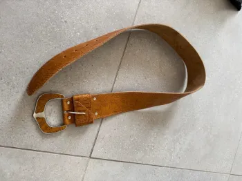 Ceinture marron, très bon état, 95cm