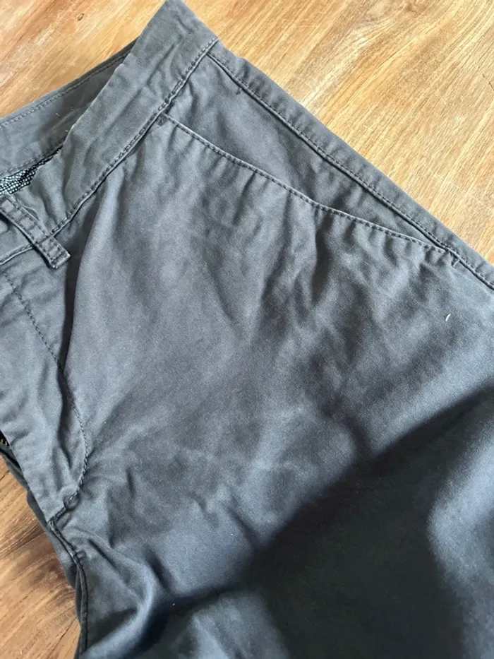Chino taille 40 - photo numéro 2