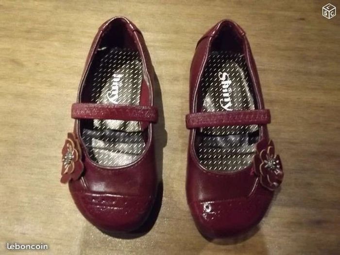 Ballerines fille rouge foncé, pointure 23