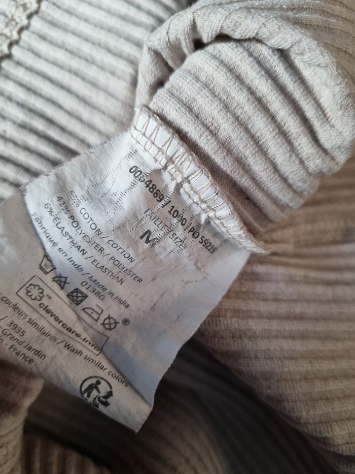Pull côtelé beige clair taille M - photo numéro 6
