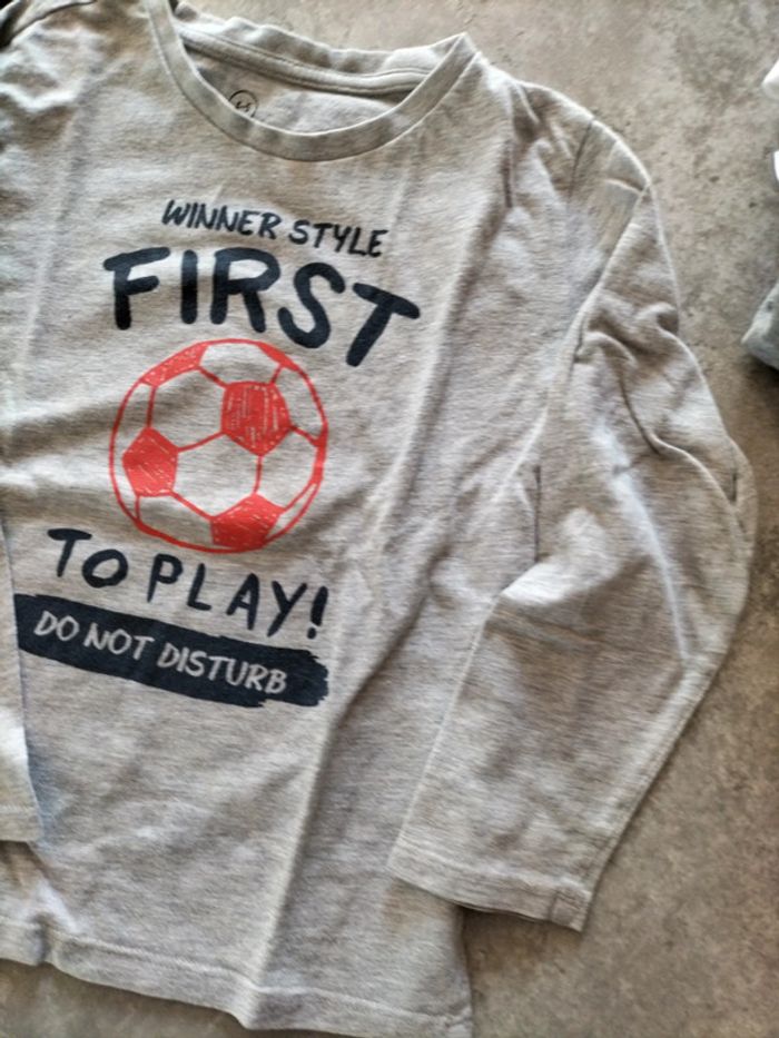 Tee-shirt gris - photo numéro 4