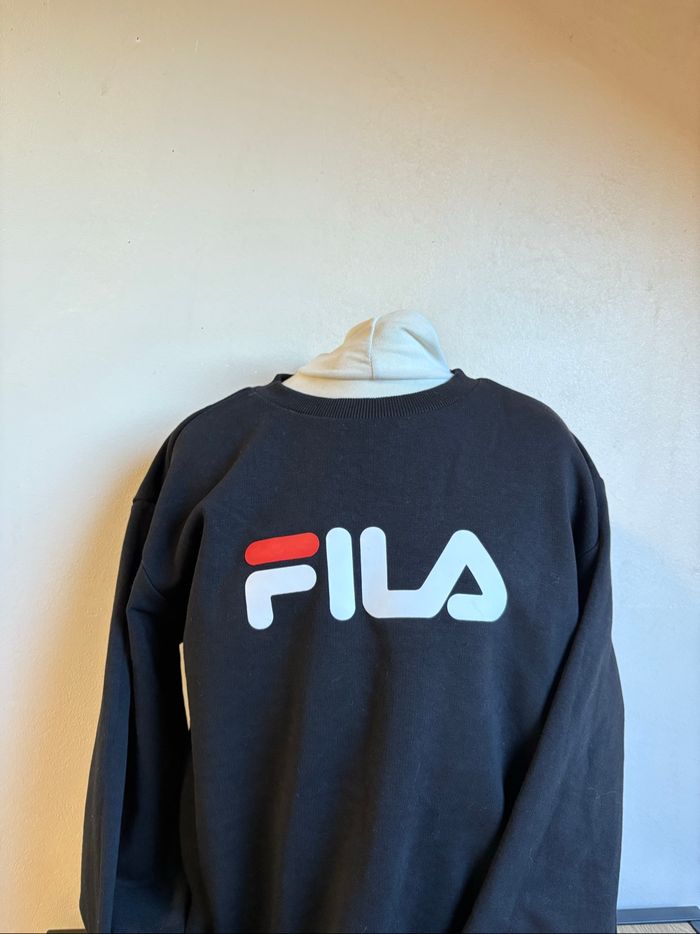 Pull fille taille 158/164 - photo numéro 2