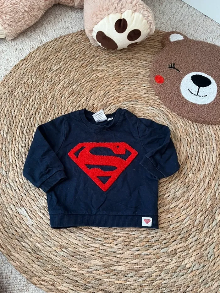 Pull / Sweat Superman - photo numéro 2