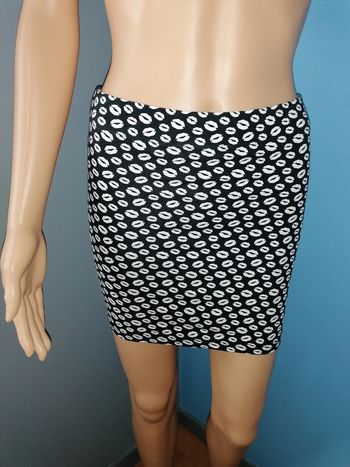 Jupe Jennyfer Taille S, neuve