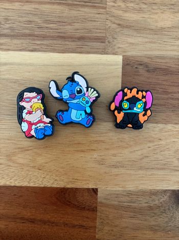 Lot charms stitch