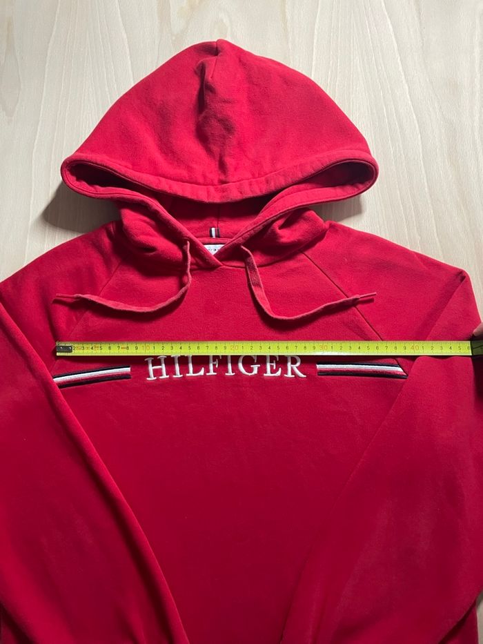 Sweat a capuche rouge - photo numéro 3