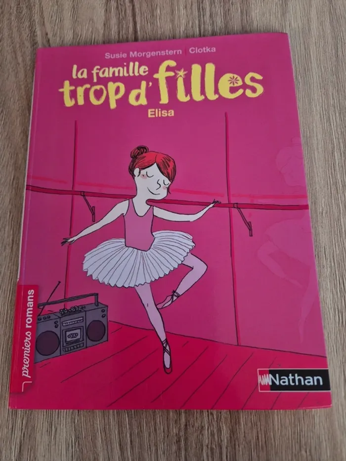 Livre la famille trop d'filles