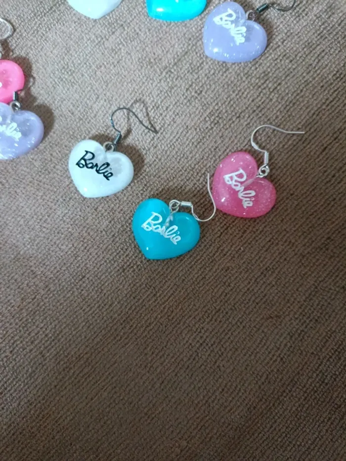 Lot boucles d'oreilles cœur paillettes barbie - photo numéro 2