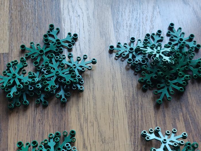 Lot 80 grands feuillages vert foncé Lego - en parfait état jamais utilisés - vrai Lego - photo numéro 6