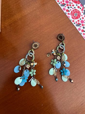 Grandes boucles d oreilles pendantes