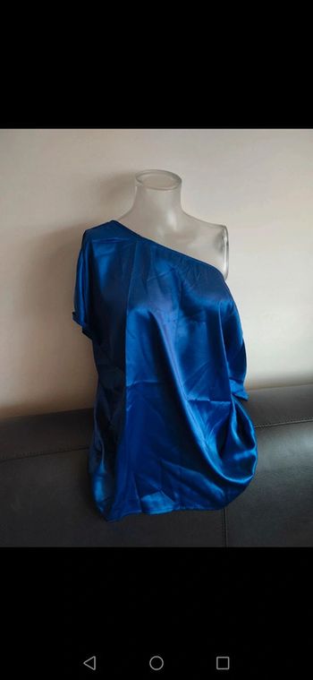 Blouse satin bleu
