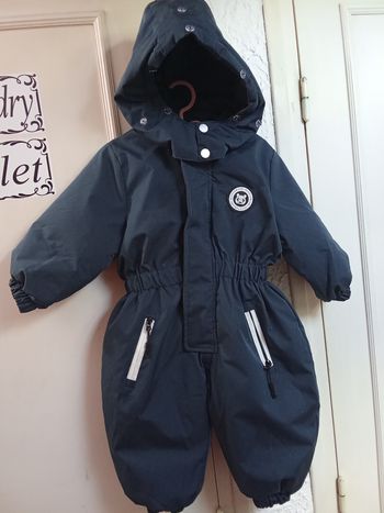 Combinaison de neige