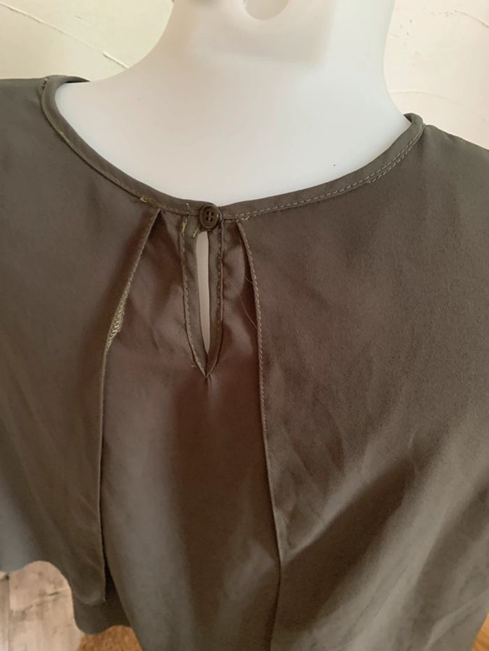 Blouse kaki manches 3/4 taille 38 - photo numéro 3