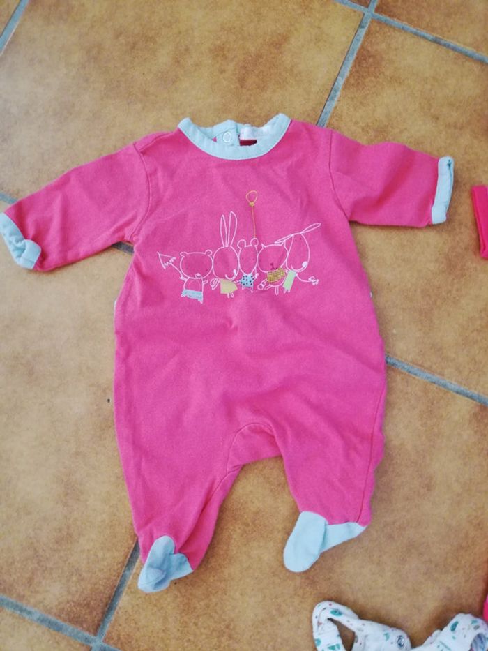 Lot 1 mois kitchoun - photo numéro 4