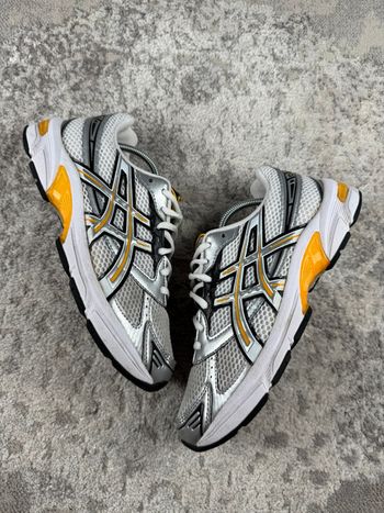 Asics Gel 1130 Running - White & Yellow & Silver