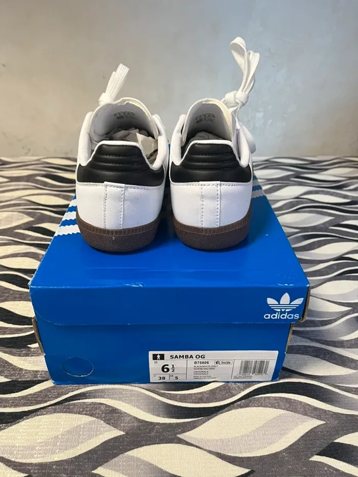 Adidas Samba OG taille 38 - photo numéro 7