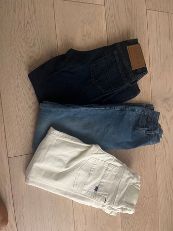 Lot jeans taille 6 ans 
