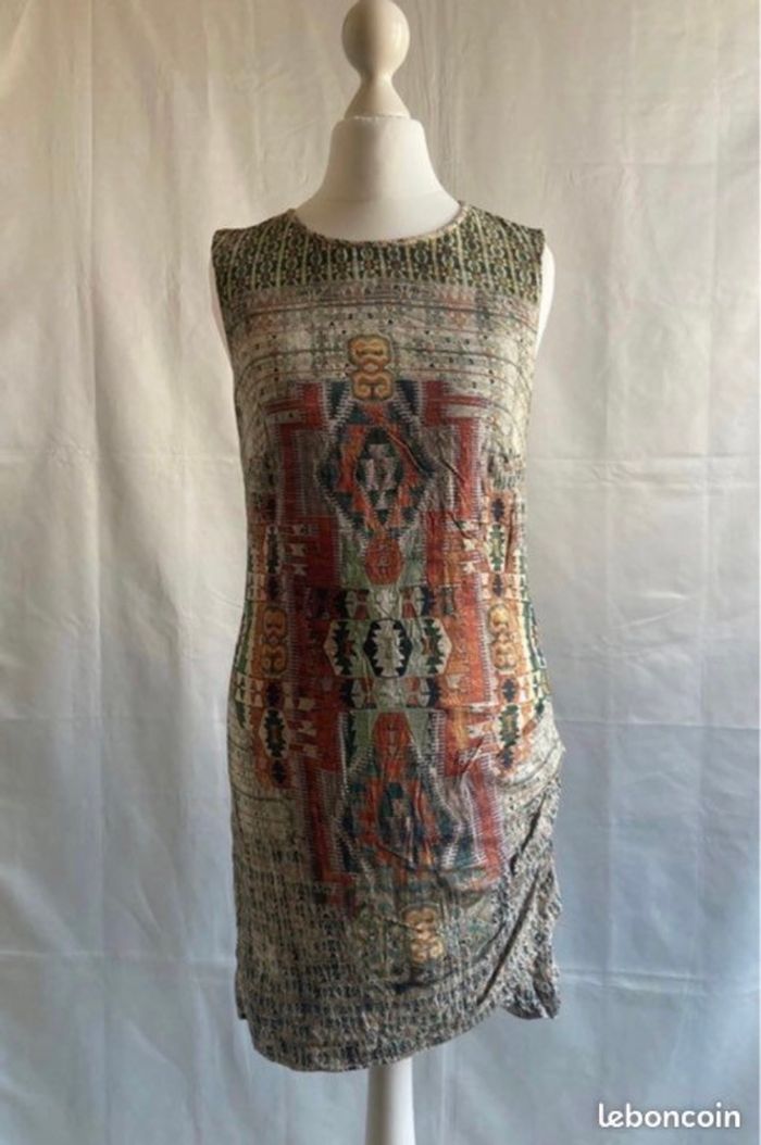 Robe motifs ethniques multicolores Démarquée taille 34 / XS - photo numéro 1