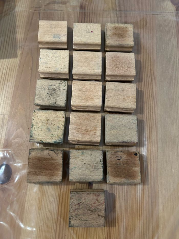 Lot de 16 tampons anciens Disney Winnie l'ourson et autres en bois vintage - photo numéro 2