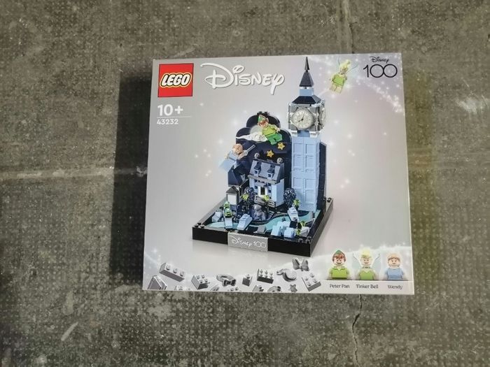 Lego Disney 43232 Le vol de Peter Pan et Wendy au-dessus de Londres

 [NEUF]