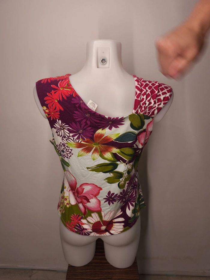 Haut Derhy Femme Taille 42/44 - photo numéro 2