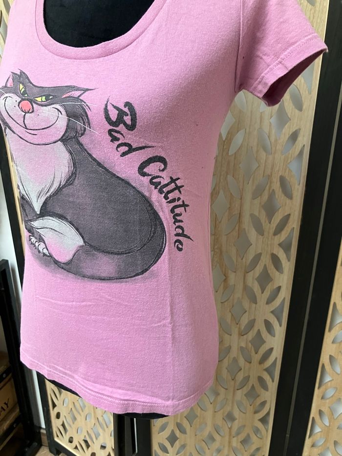 T shirt Lucifer taille S Disney store - photo numéro 3