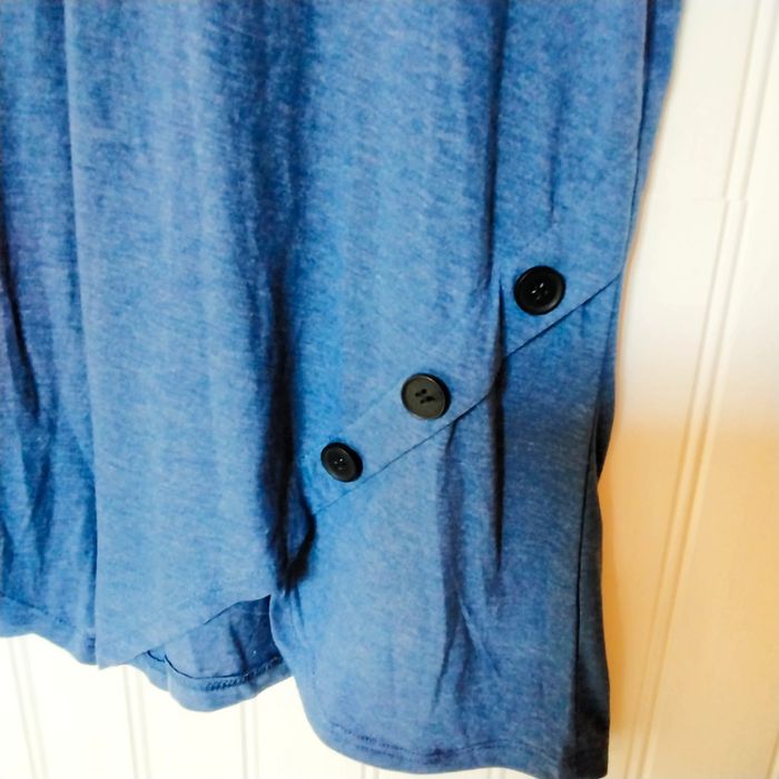 Tee-shirts - photo numéro 2