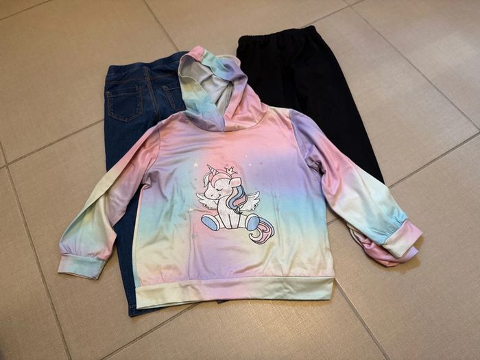 2 pantalons et un pull fille 5 ans - photo numéro 3