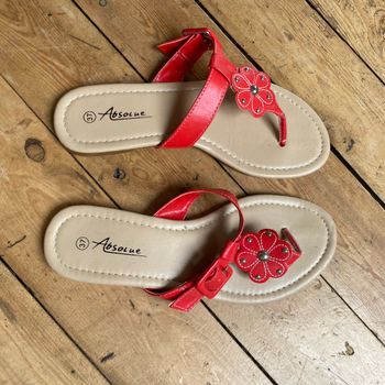 Tongs rouge saumon fleur 37 Absolue