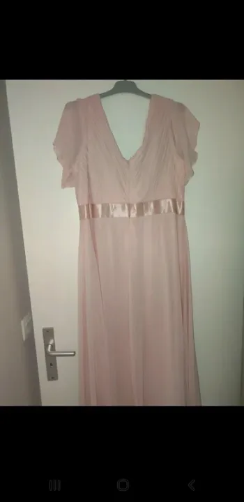 Robe de cérémonie