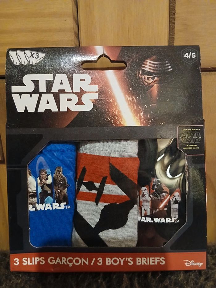 1 pack de 3 slips T4/5 ans star wars disney