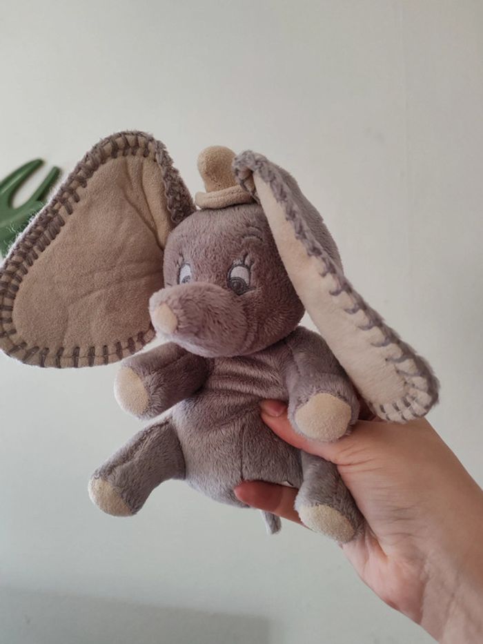 Peluche Dumbo grise Disney - photo numéro 5