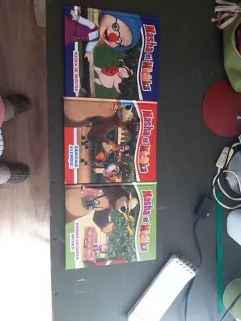 Lot 3 livre Masha et Michka