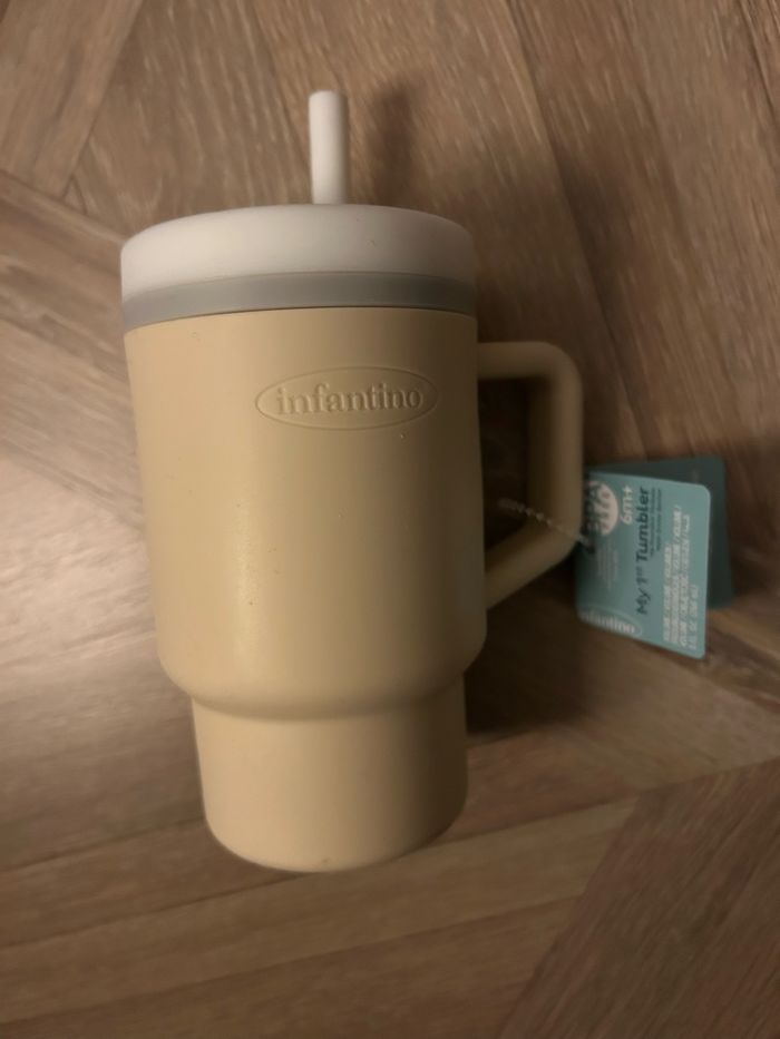 Tasse apprentissage Infantino neuve