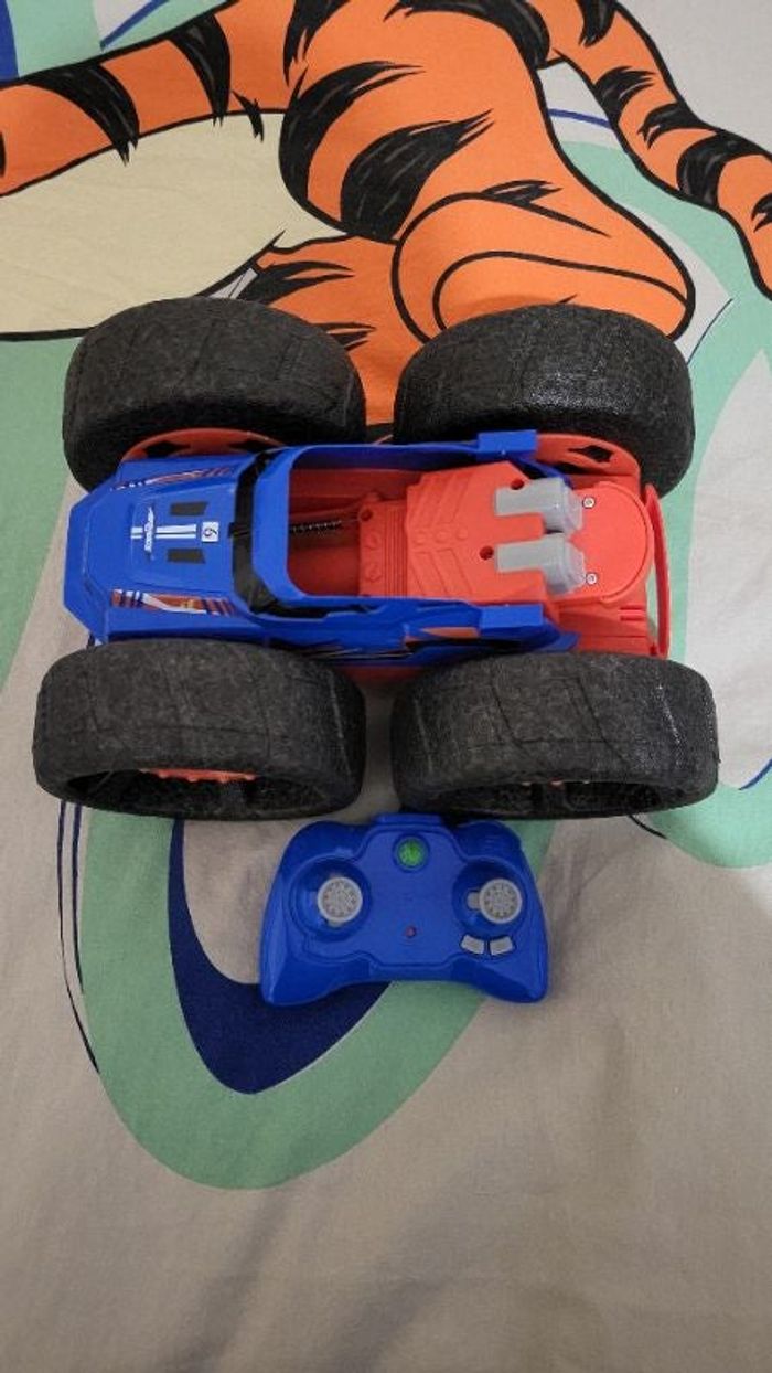 Voiture télécommandé