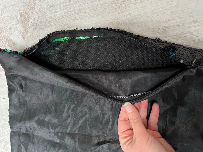 Housse de coussin paillettes réversibles  Vertes ou noires  Taille 40*40 cm - photo numéro 4