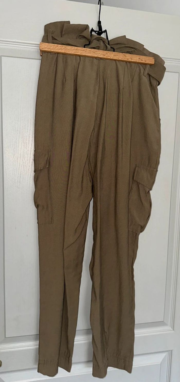 Pantalon portefeuille kaki H&M - photo numéro 3
