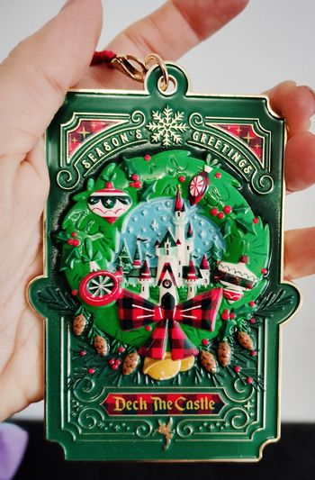 Ornement Disney disneyland  noel sapin collection